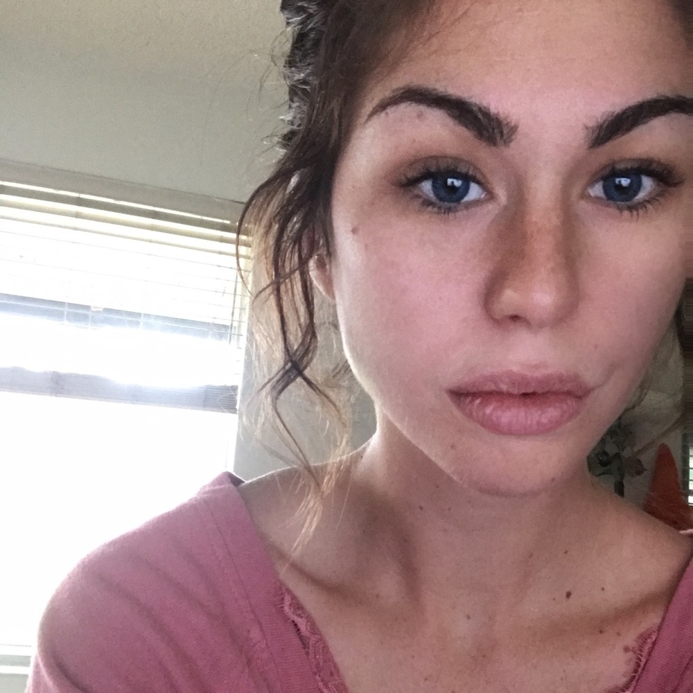 Meet your Posher, Vanessa